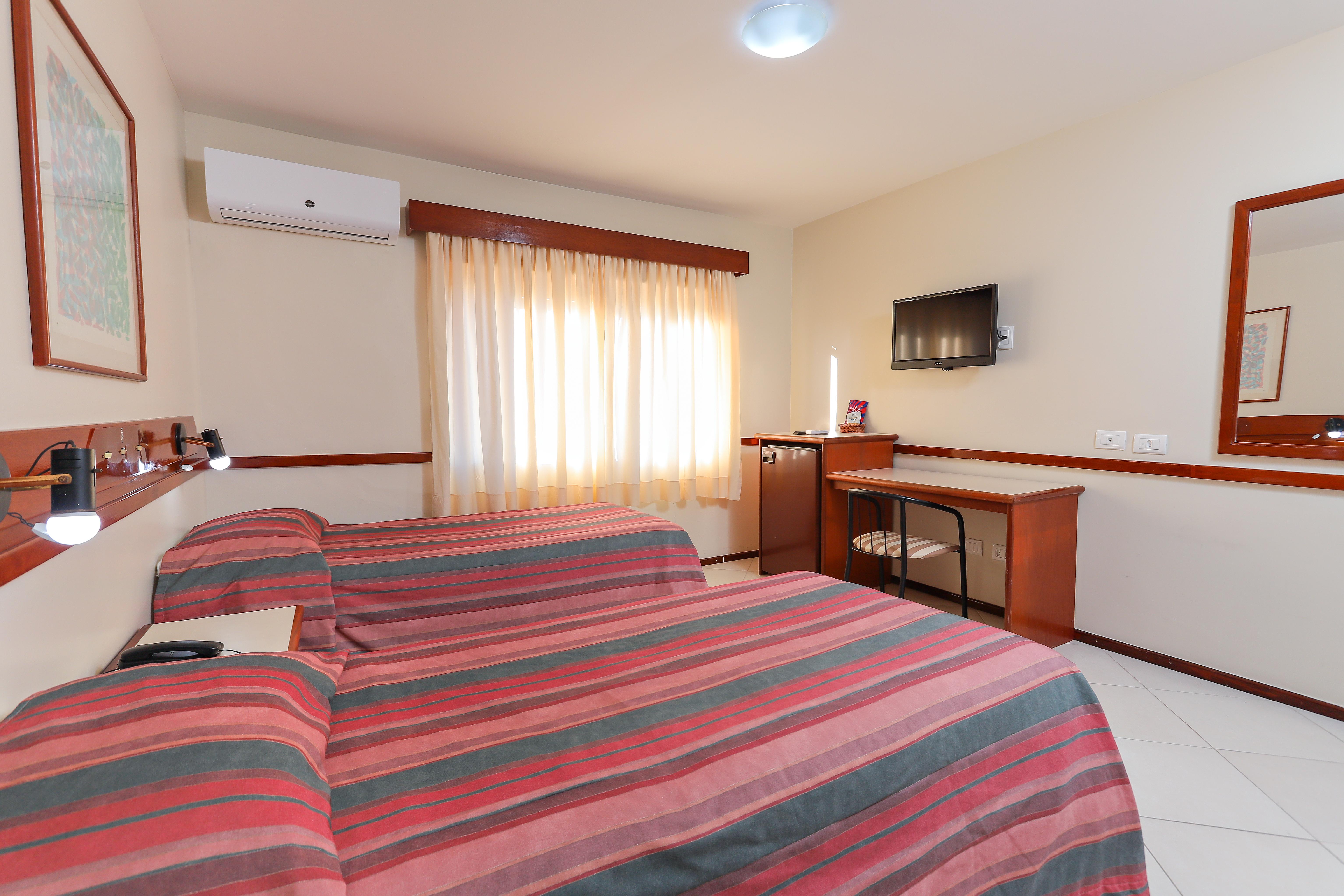 Hotel Suarez Campo Bom Luaran gambar
